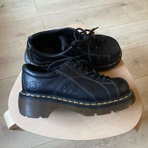 Vintage Dr Martens 12883 Daisy Size 6